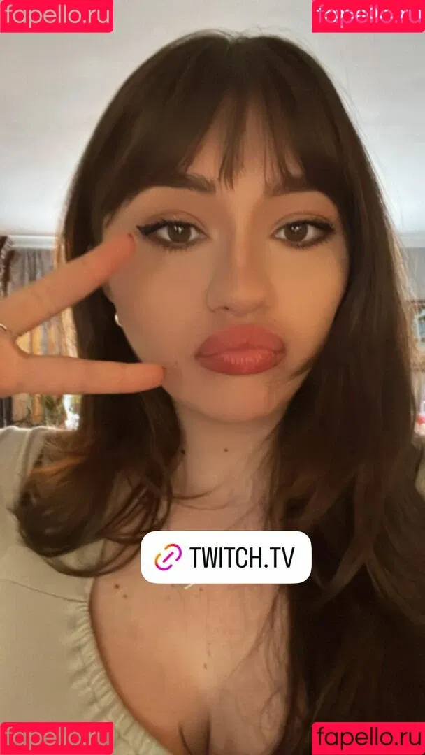 Bananabrea / bananabreaa Onlyfans Photo Gallery 