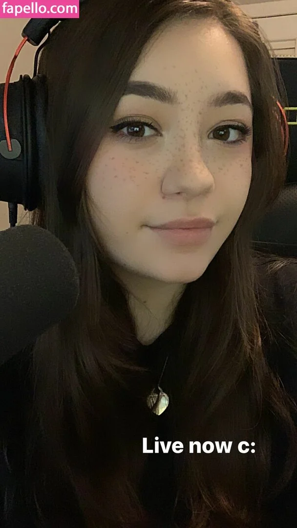 Bananabrea / bananabreaa Onlyfans Photo Gallery 