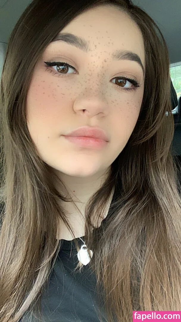 Bananabrea / bananabreaa Onlyfans Photo Gallery 