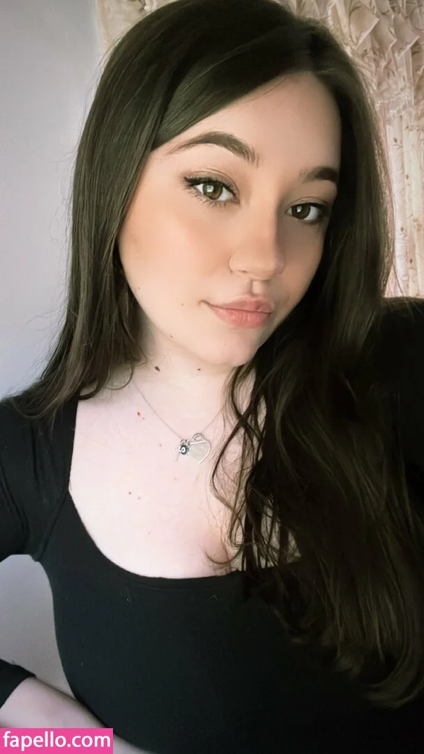 Bananabrea / bananabreaa Onlyfans Photo Gallery 