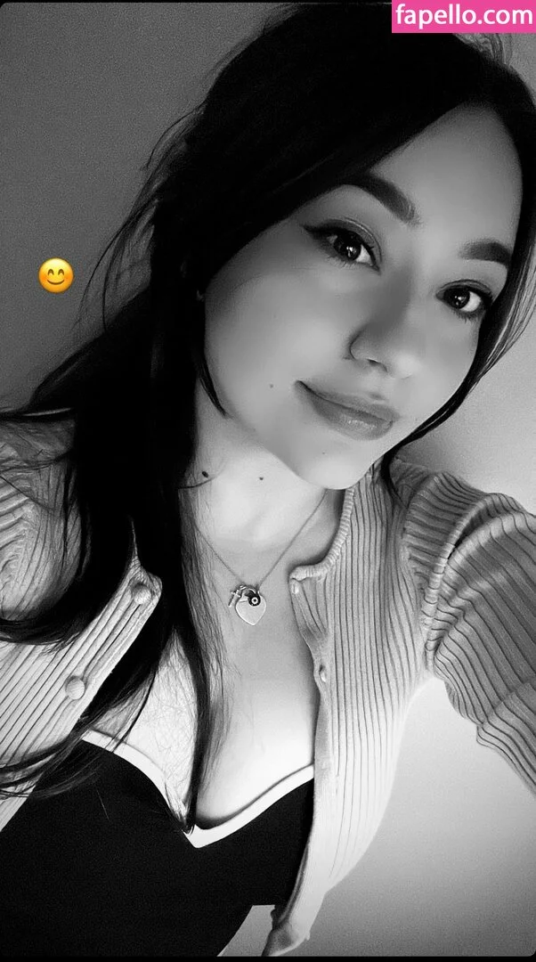 Bananabrea / bananabreaa Onlyfans Photo Gallery 