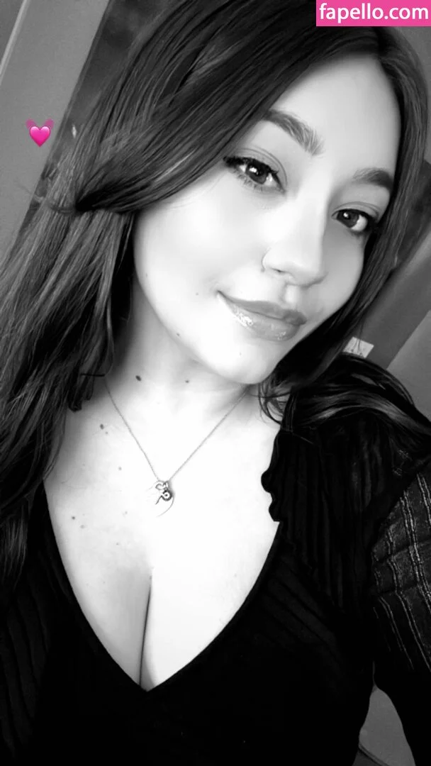 Bananabrea / bananabreaa Onlyfans Photo Gallery 