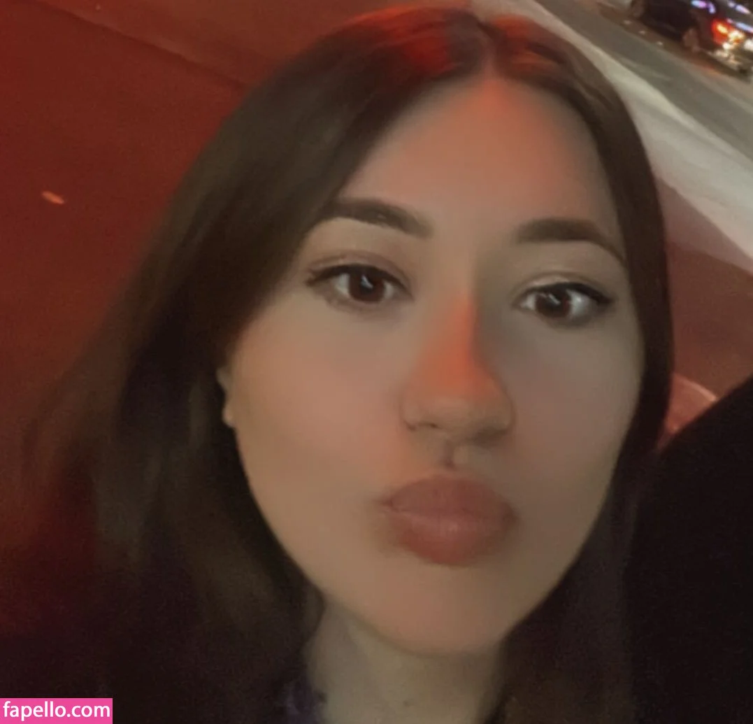 Bananabrea / bananabreaa Onlyfans Photo Gallery 