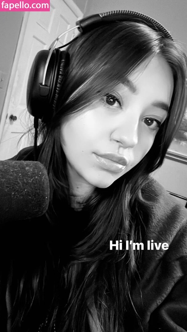 Bananabrea / bananabreaa Onlyfans Photo Gallery 