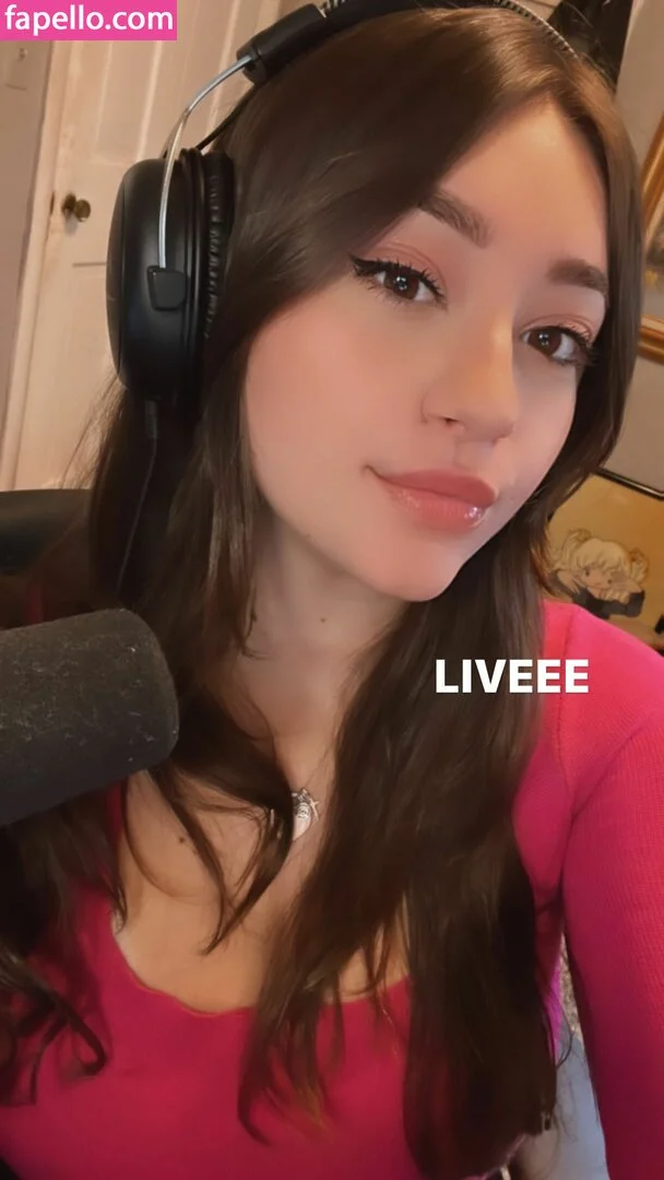 Bananabrea / bananabreaa Onlyfans Photo Gallery 