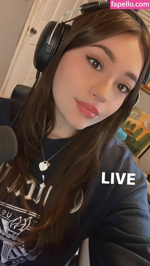 Bananabrea / bananabreaa Onlyfans Photo Gallery 