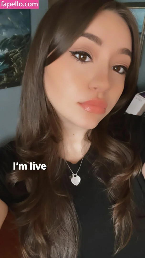 Bananabrea / bananabreaa Onlyfans Photo Gallery 