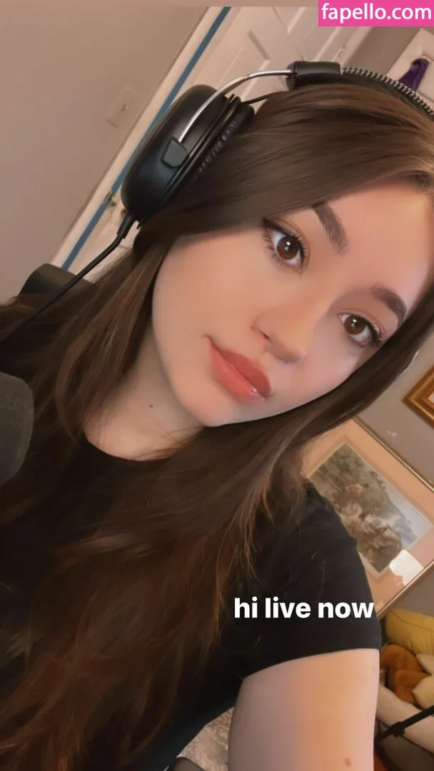 Bananabrea / bananabreaa Onlyfans Photo Gallery 