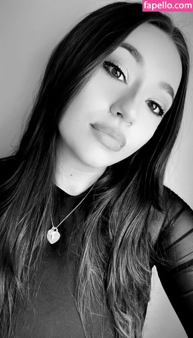 Bananabrea / bananabreaa Onlyfans Photo Gallery 