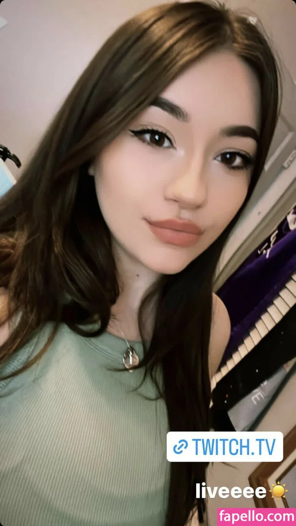 Bananabrea / bananabreaa Onlyfans Photo Gallery 