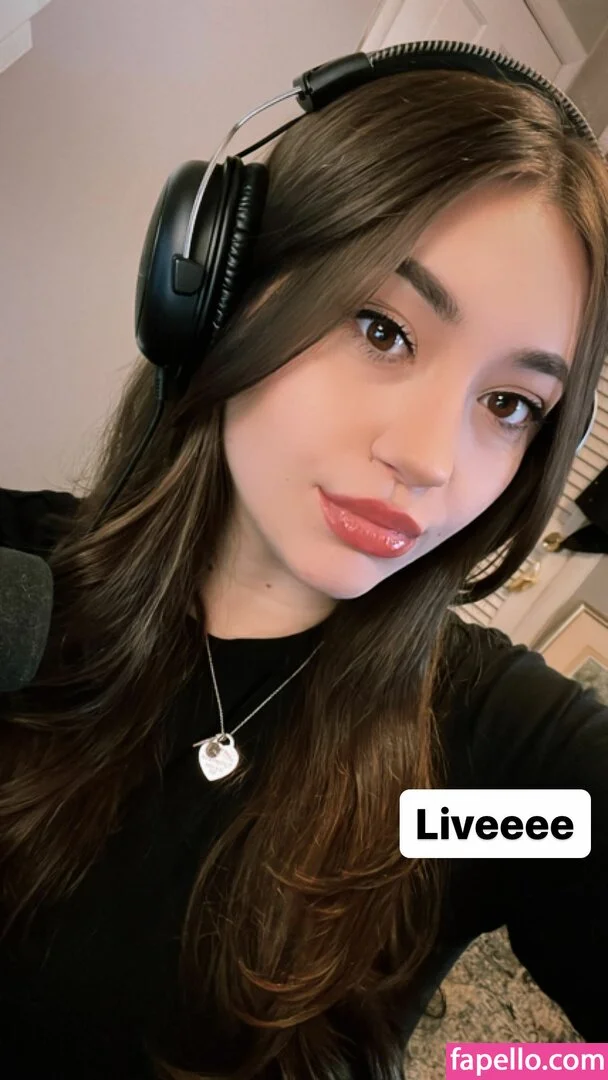 Bananabrea / bananabreaa Onlyfans Photo Gallery 