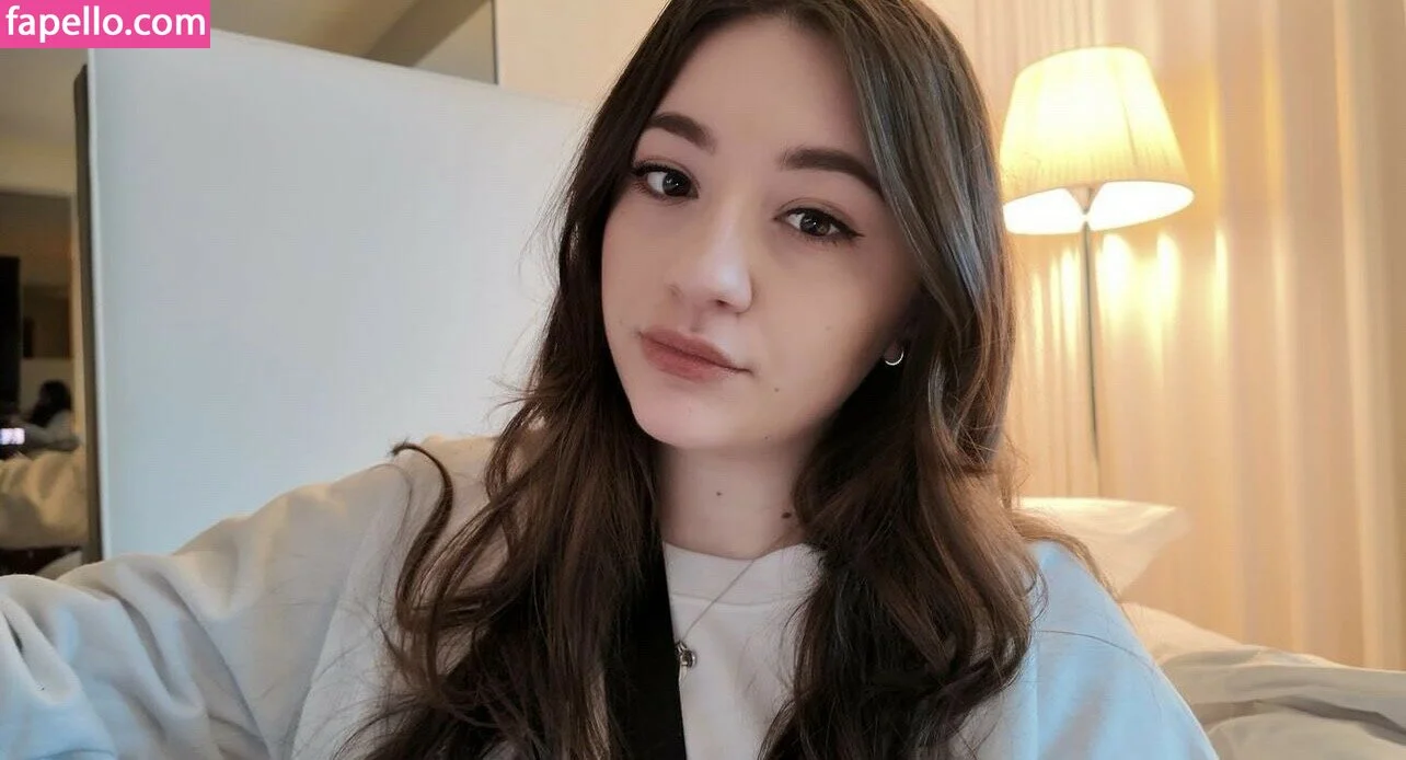 Bananabrea / bananabreaa Onlyfans Photo Gallery 