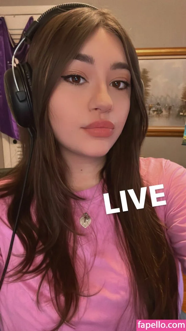 Bananabrea / bananabreaa Onlyfans Photo Gallery 