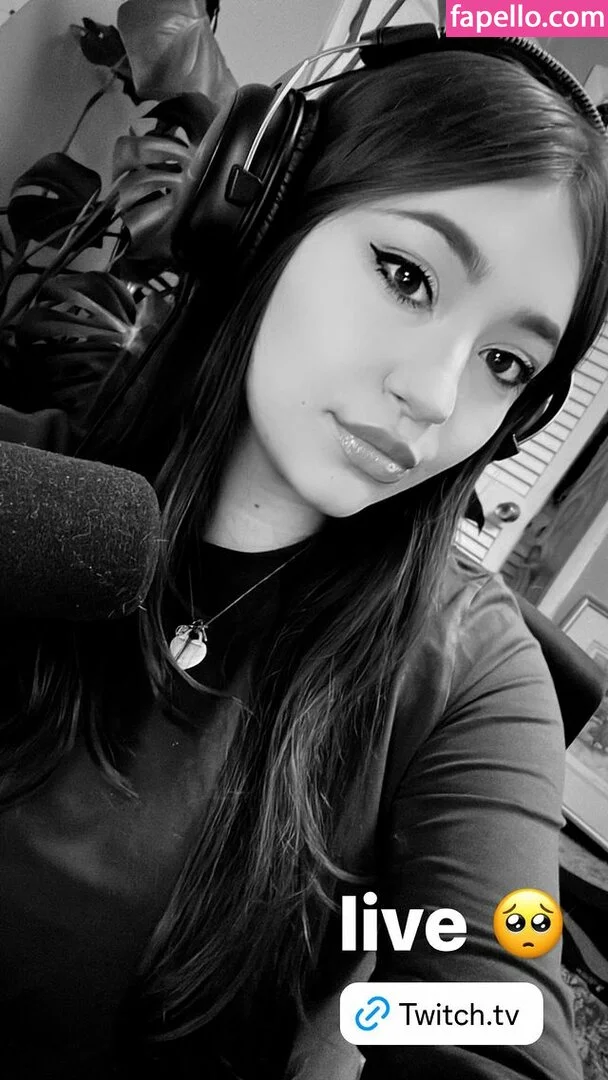 Bananabrea / bananabreaa Onlyfans Photo Gallery 