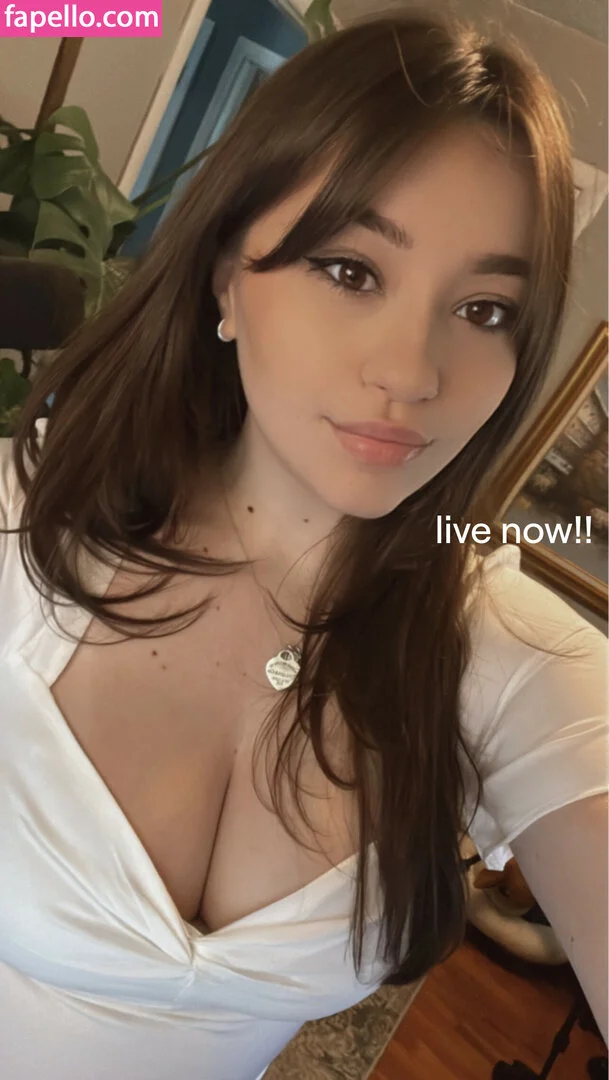 Bananabrea / bananabreaa Onlyfans Photo Gallery 