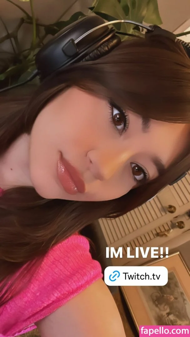 Bananabrea / bananabreaa Onlyfans Photo Gallery 