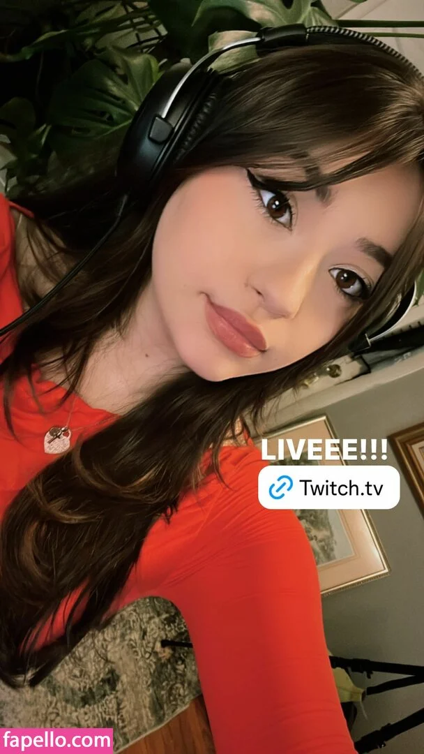 Bananabrea / bananabreaa Onlyfans Photo Gallery 