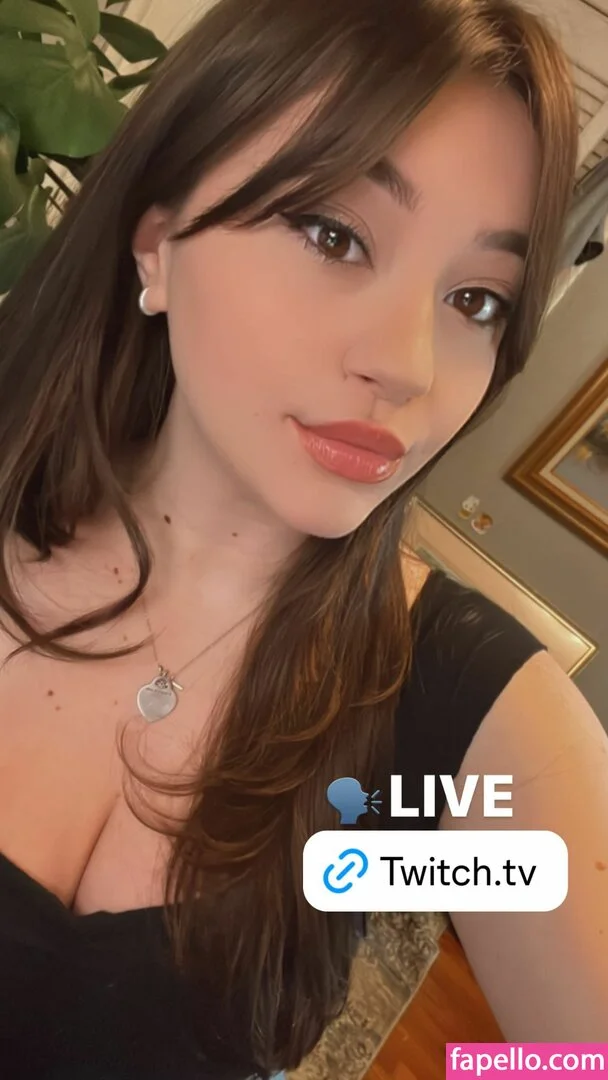 Bananabrea / bananabreaa Onlyfans Photo Gallery 