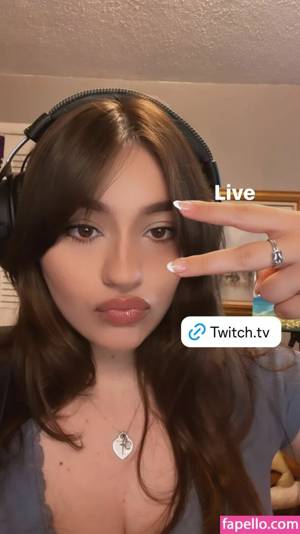 Bananabrea / bananabreaa Onlyfans Photo Gallery 