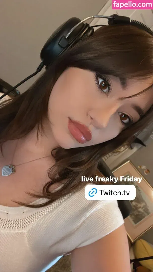 Bananabrea / bananabreaa Onlyfans Photo Gallery 