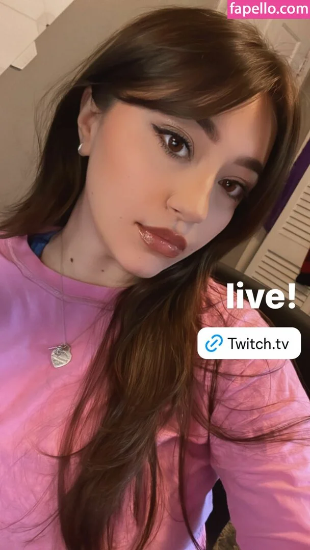 Bananabrea / bananabreaa Onlyfans Photo Gallery 