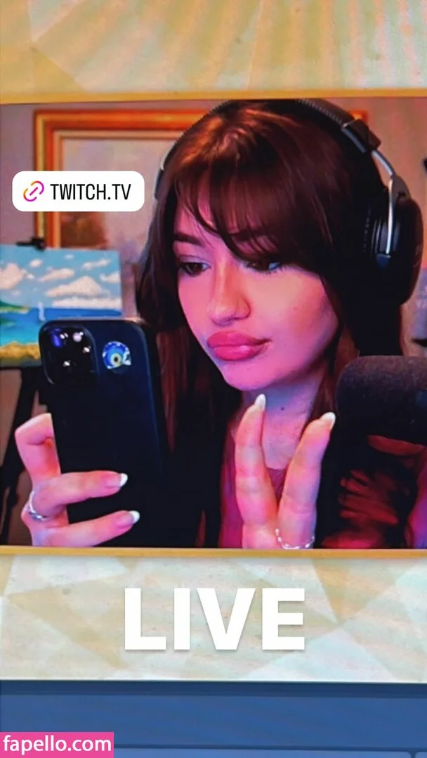 Bananabrea / bananabreaa Onlyfans Photo Gallery 