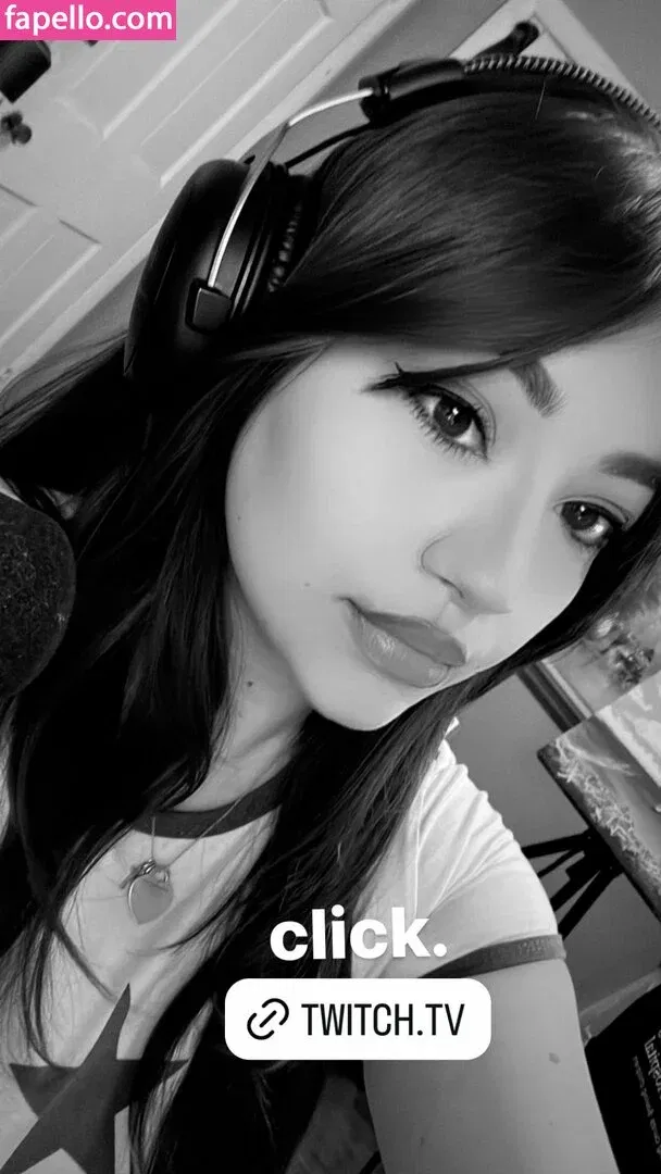 Bananabrea / bananabreaa Onlyfans Photo Gallery 