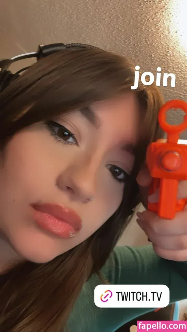 Bananabrea / bananabreaa Onlyfans Photo Gallery 