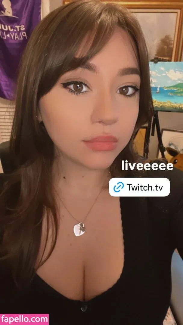 Bananabrea / bananabreaa Onlyfans Photo Gallery 