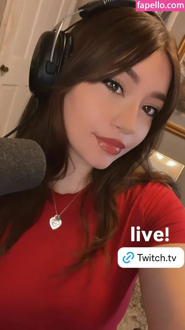 Bananabrea / bananabreaa Onlyfans Photo Gallery 