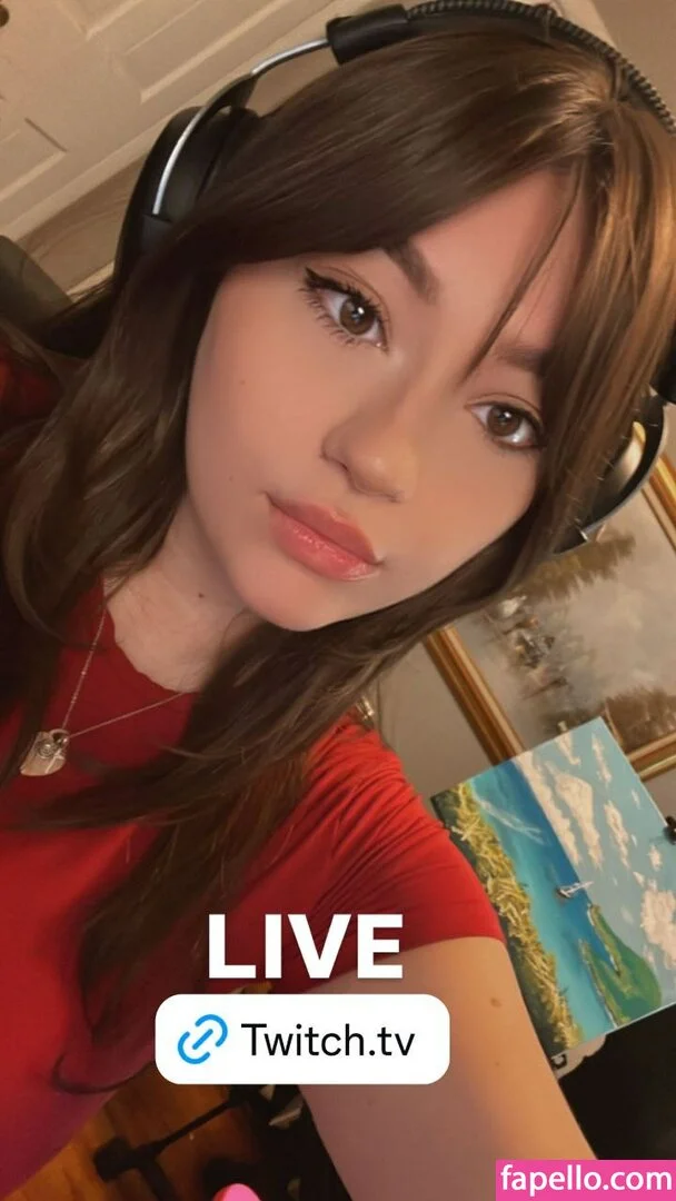 Bananabrea / bananabreaa Onlyfans Photo Gallery 