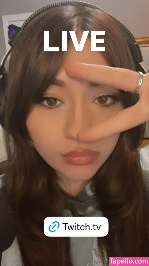 Bananabrea / bananabreaa Onlyfans Photo Gallery 