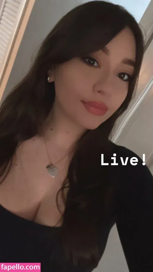 Bananabrea / bananabreaa Onlyfans Photo Gallery 