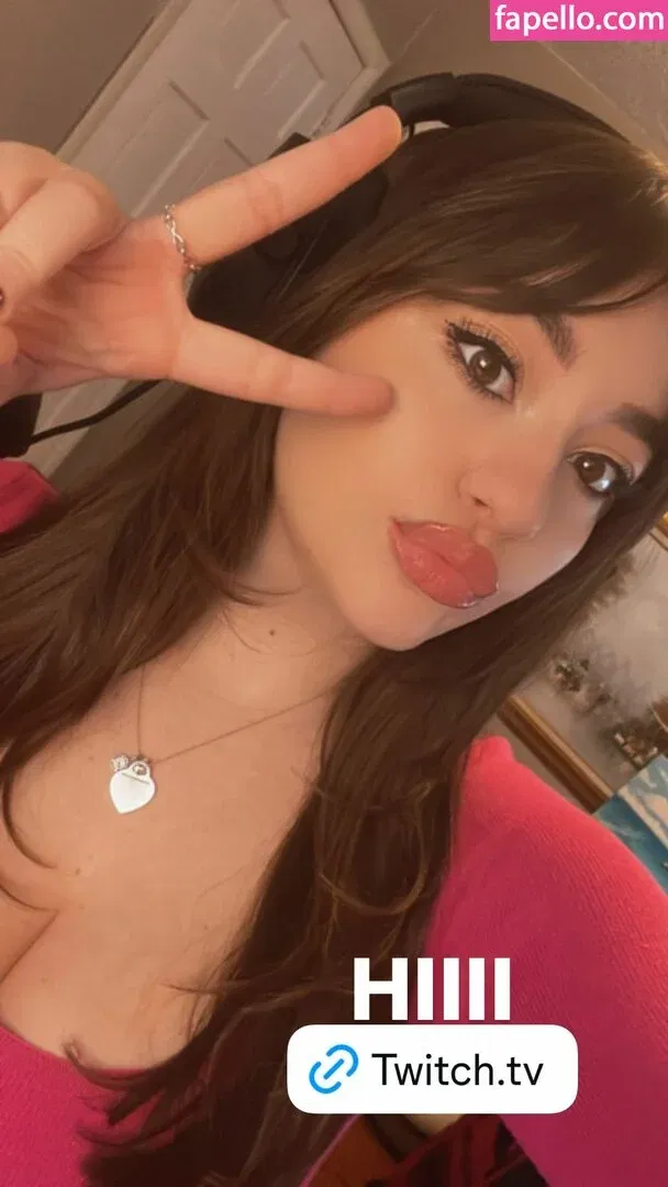 Bananabrea / bananabreaa Onlyfans Photo Gallery 