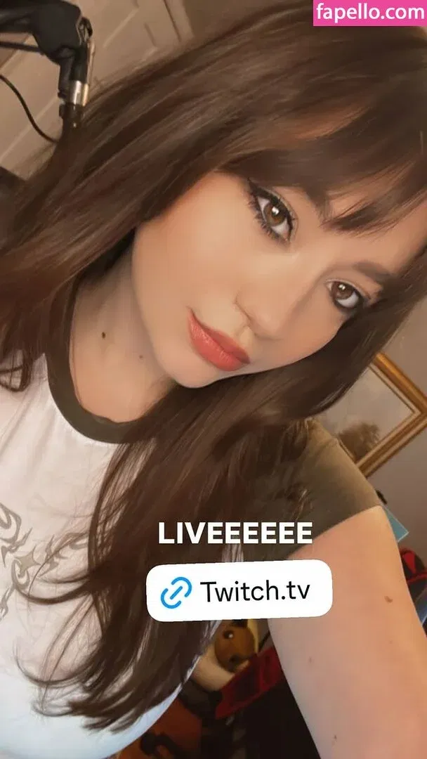 Bananabrea / bananabreaa Onlyfans Photo Gallery 