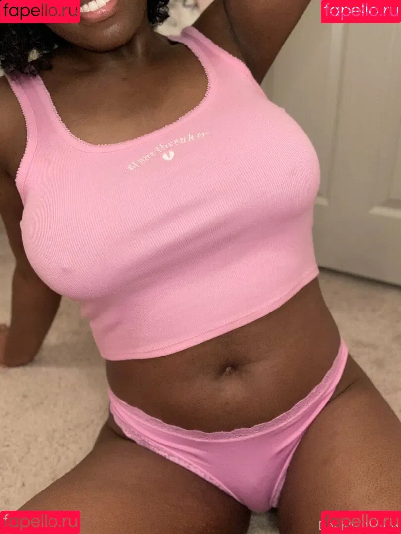nikkynyx / nikkynyxx Onlyfans Photo Gallery 