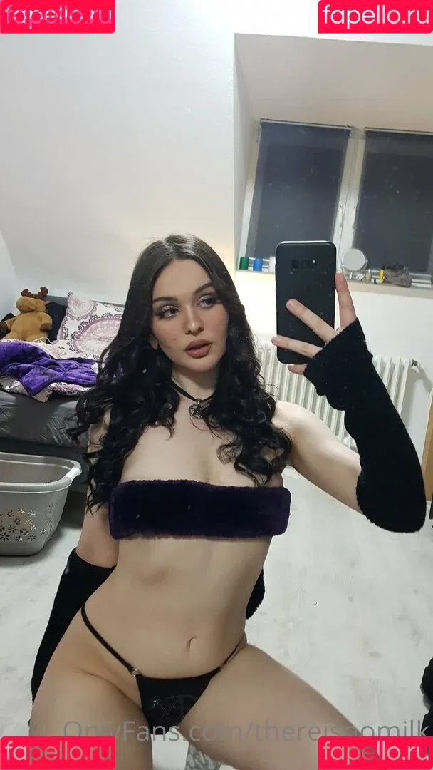 Thereisnomilk / thereisnomilk1 / thereisnomilkfeetandmore Onlyfans Photo Gallery 