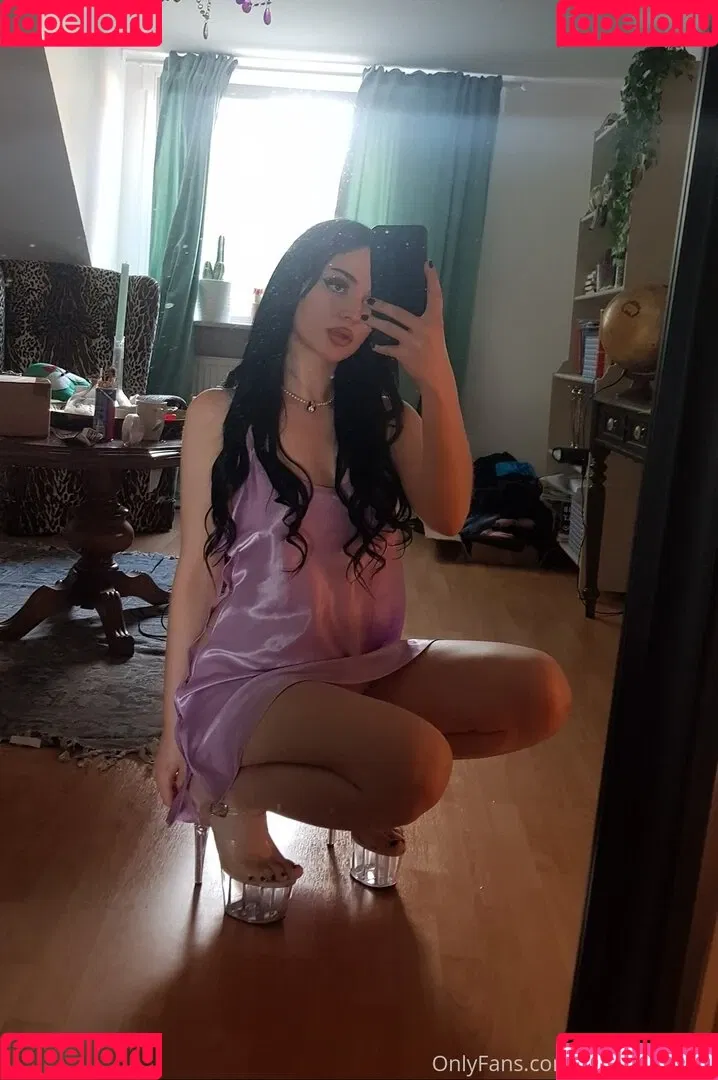 Thereisnomilk / thereisnomilk1 / thereisnomilkfeetandmore Onlyfans Photo Gallery 