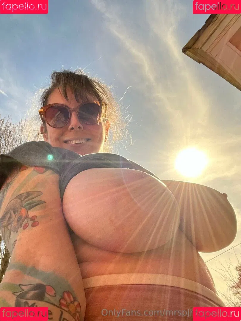 Mrs PJHaverstock / mrspjhaverstock / mrspjhaverstock3 Onlyfans Photo Gallery 