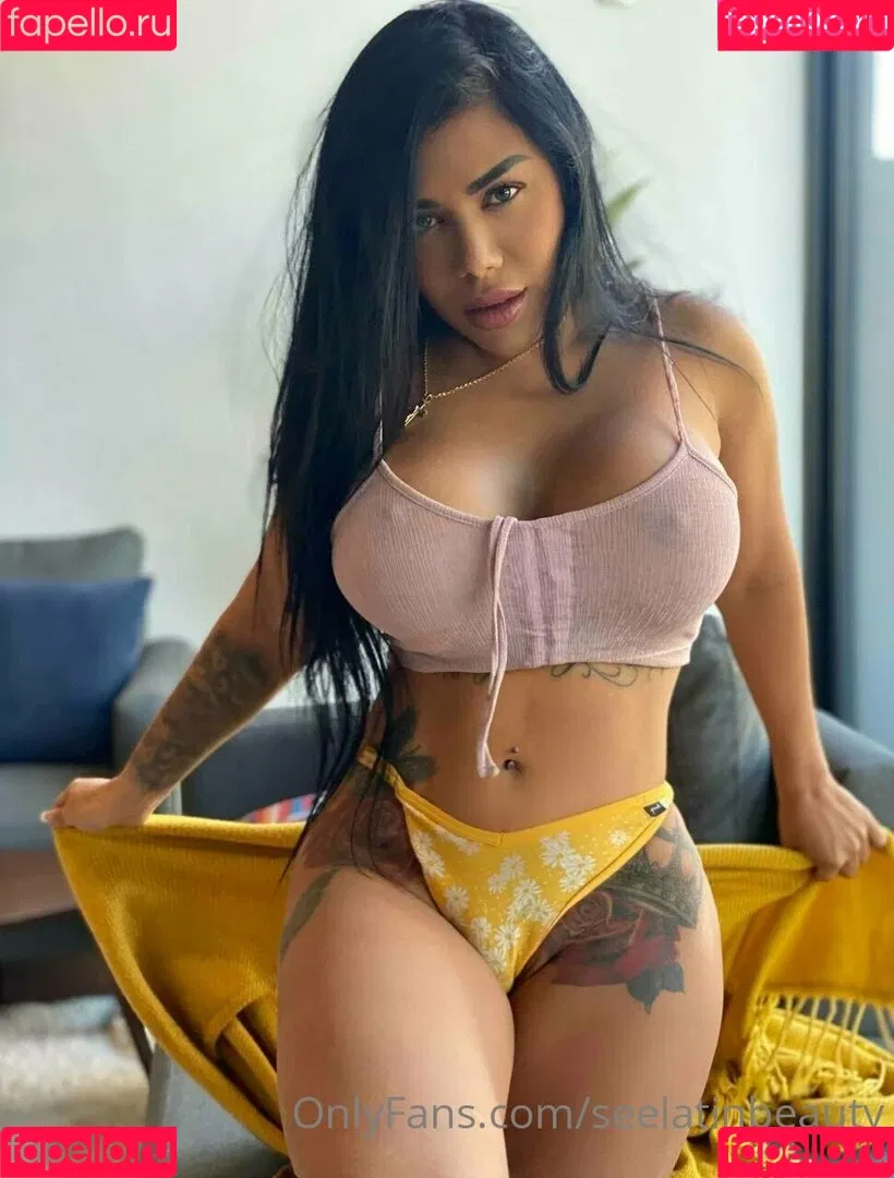 Janeth / latinabeautty / seelatinbeauty Onlyfans Photo Gallery 