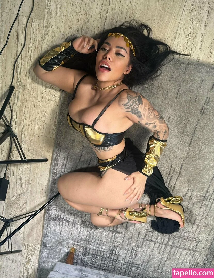 Janeth / latinabeautty / seelatinbeauty Onlyfans Photo Gallery 