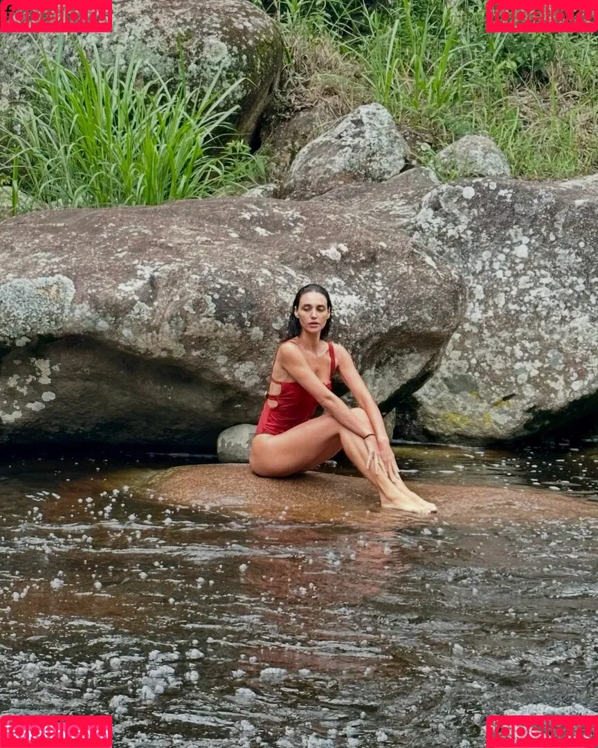 Debora Nascimento / Débora Nascimento / debranascimento Onlyfans Photo Gallery 