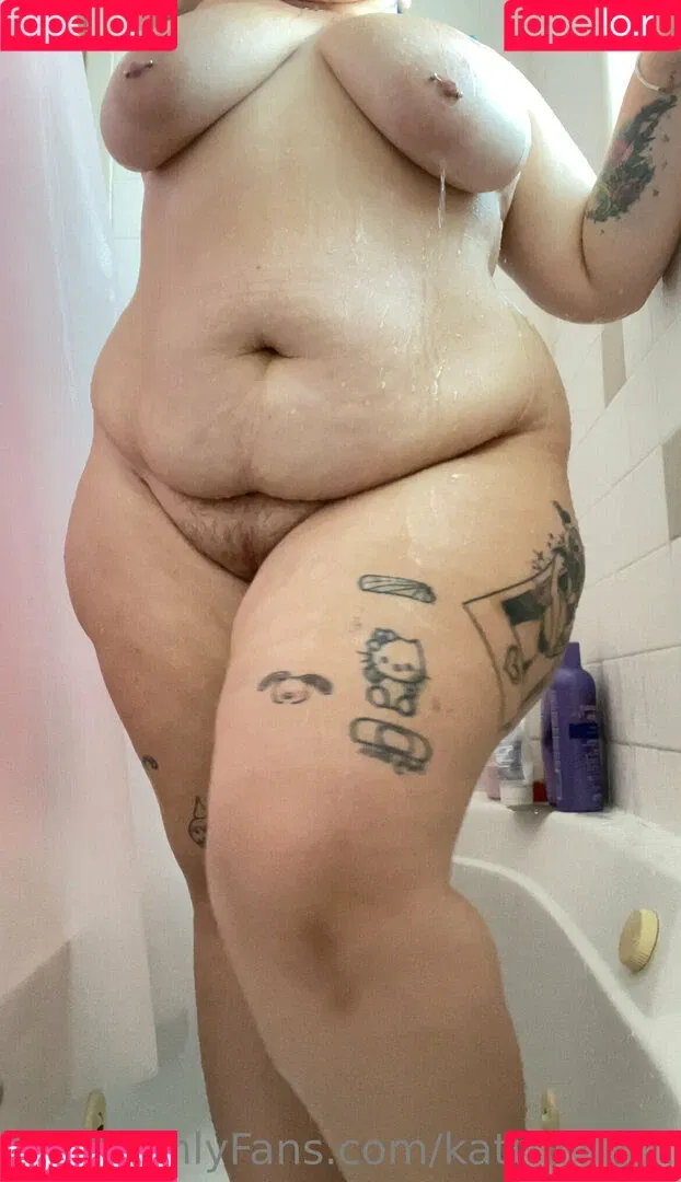 KatTheKunt / katthemilfykunt Onlyfans Photo Gallery 