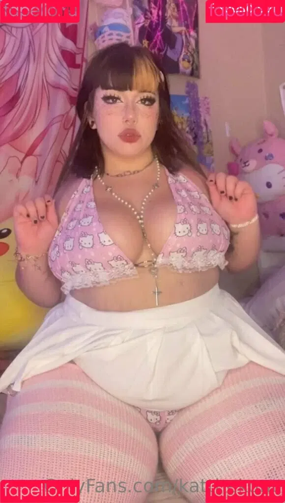 KatTheKunt / katthemilfykunt Onlyfans Photo Gallery 