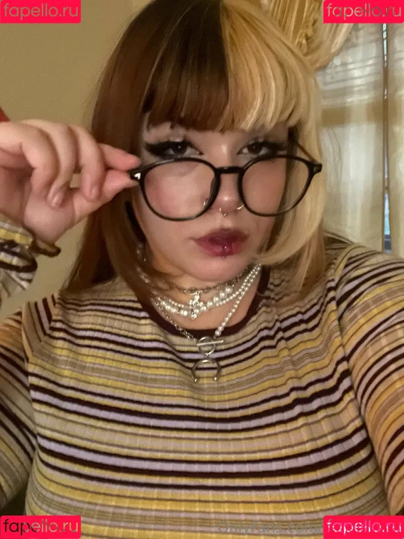 KatTheKunt / katthemilfykunt Onlyfans Photo Gallery 