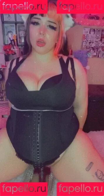 KatTheKunt / katthemilfykunt Onlyfans Photo Gallery 