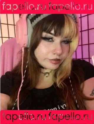 KatTheKunt / katthemilfykunt Onlyfans Photo Gallery 