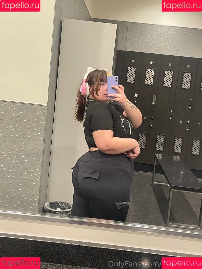 KatTheKunt / katthemilfykunt Onlyfans Photo Gallery 