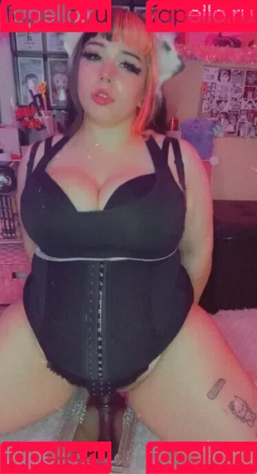 KatTheKunt / katthemilfykunt Onlyfans Photo Gallery 