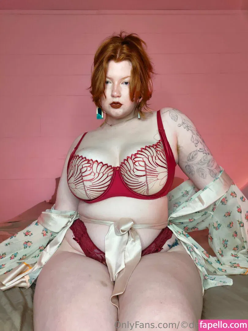 ferne.gully / fernesgully Onlyfans Photo Gallery 